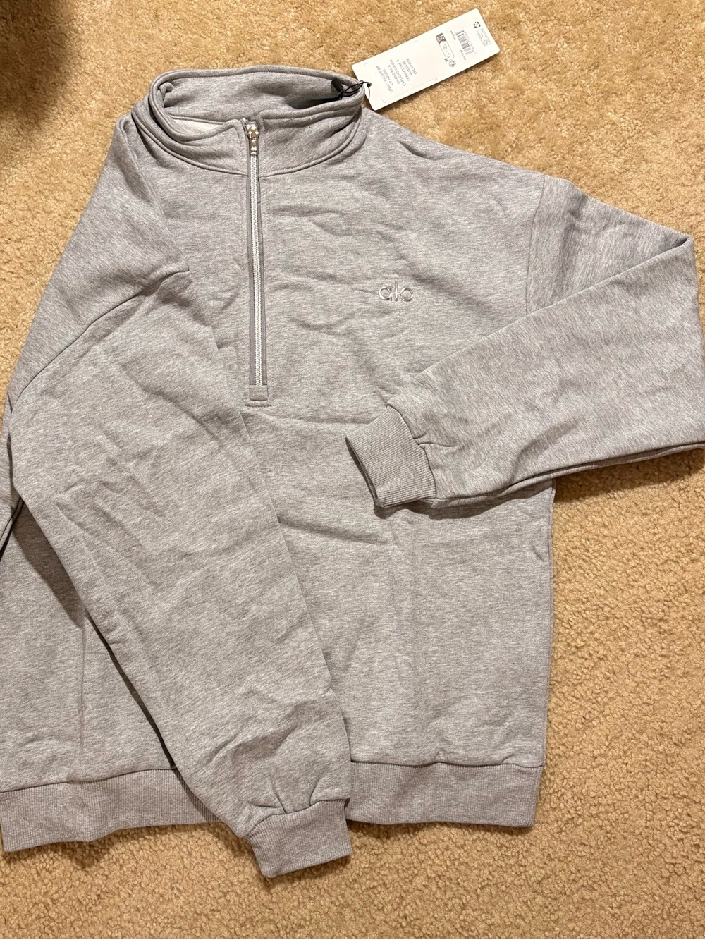 ALO Yoga Light Gray Zip-Up Quarter Pullover